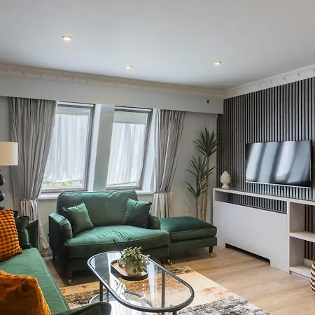 Mayfair House-2