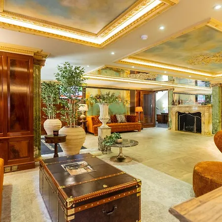 Mayfair House-2